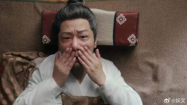 颜南星奎水变身 一会男一会女，心态崩溃了