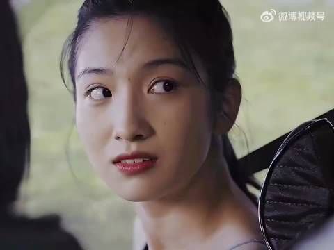 “几名大学生去可怕的哀牢山探险”