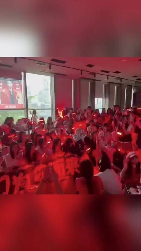 青岛第肆象限五公演唱会现场亮点直击！