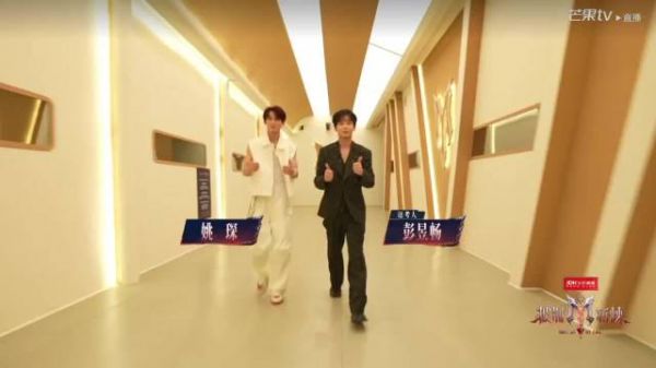 姚琛戴腰护完成22个动作，体脂10%肌肉线条利落