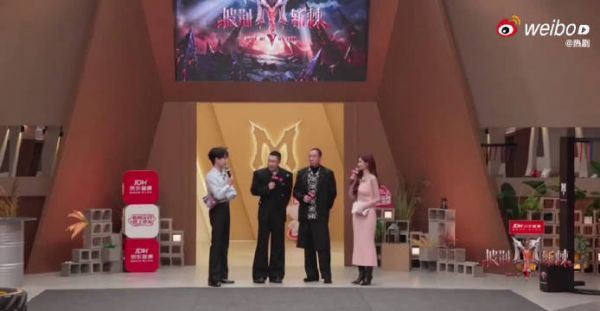 沈梦辰披哥直播穿恨天高，体力透支临场救场