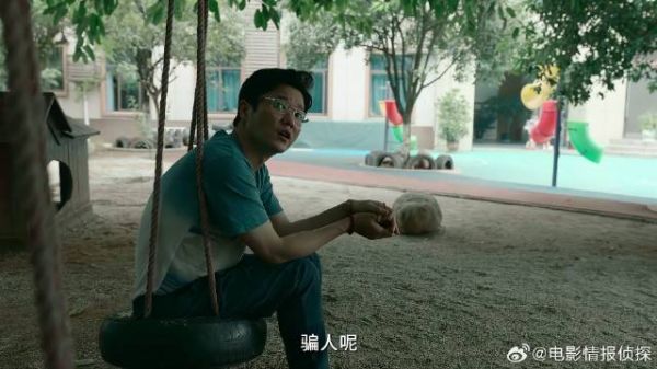 舅舅接外甥放学 不料碰到车祸凶手，上去就是放狠话！
