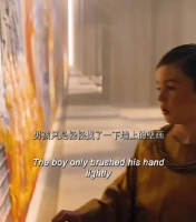 男孩误触壁画 发现了一个秘密