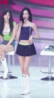 申有娜 运动服look
