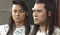 《白眉大侠》中有三位超一流高手，他们使用的兵器也威力惊人