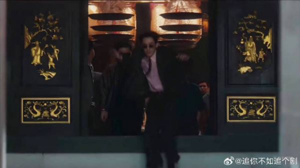 朱一龙《空枪》演悍匪万梓强，角色揉合90年代悍匪特质