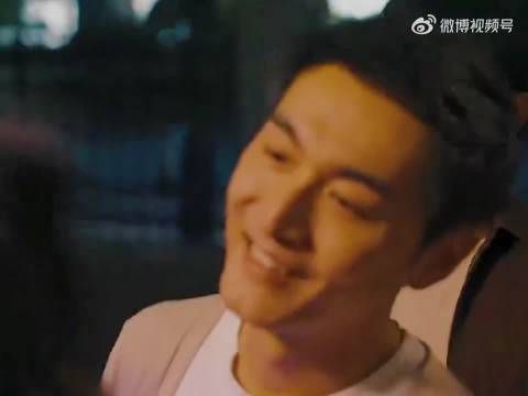 夜晚偶遇以为是情侣，结果互为搭子