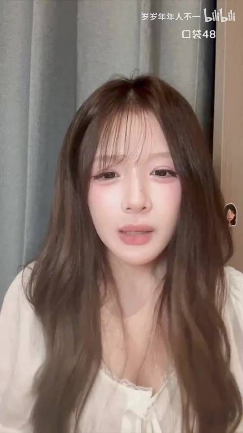 刘诗彤：窝圣来找我，门口保安死活不信她是成员