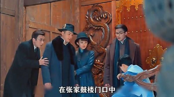 佛爷在张起灵的帮助下，在张家古楼换血