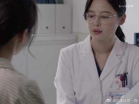 母亲隐瞒女儿脑瘤病情，劝其先安心考试