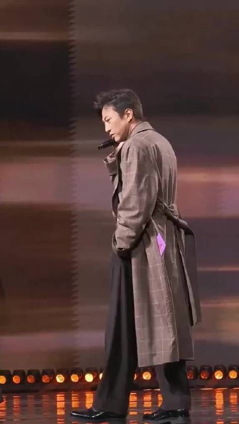 邓超 黄渤 沈腾 同框出席红毯，几位实力派演员，你更喜欢哪一位？