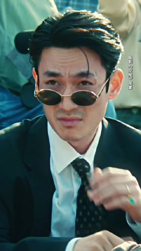 朱一龙演悍匪，造型好帅