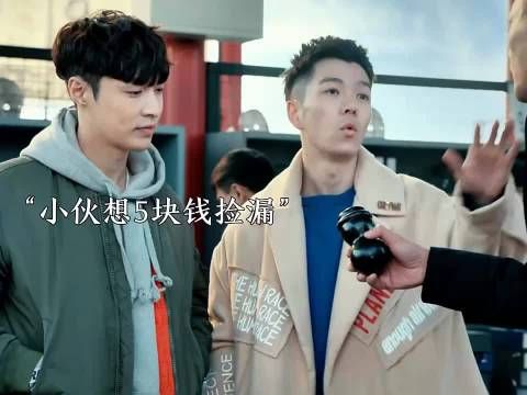 假画盖真迹？小伙拍卖会1万2拿下唐伯虎真迹，当场狂赚1500万！