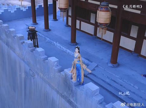 叶夕雾死在满天大雪里澹台烬终日守着她的尸身最后