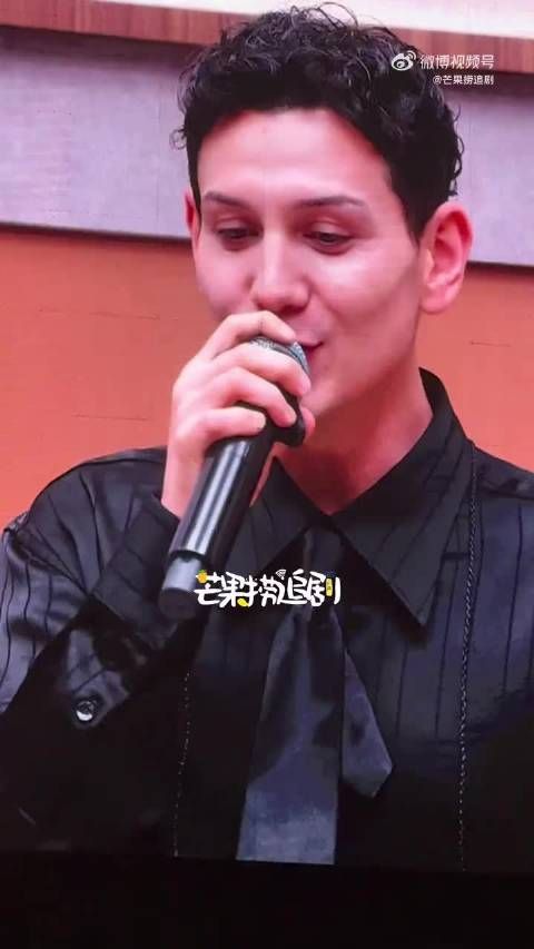 艾热直播告白王以太，期待更多合作舞台
