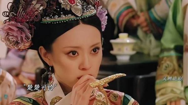 甄嬛传滴血认亲名场面来了！这谁来都得看两眼再走啊