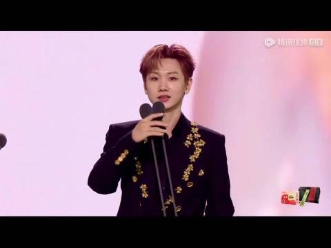 汪苏泷未到现场仍获年度制作人，去年承诺准时兑现