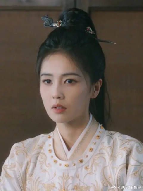 女孩一次普通的善举，却将自己推向万劫不复