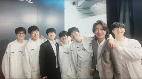 全神班也好，涅槃组也罢，只要TheShy还在，就会有很多人一直看