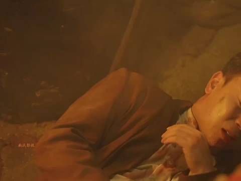 释小龙从纨绔少爷顿悟，为正义而战诠释英雄本色