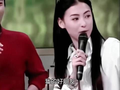 林心如张柏芝携子逛商场，早期同框照温馨养眼