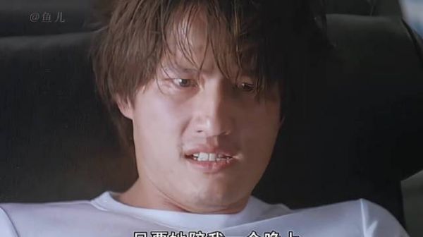 七姐妹为拿指纹劫狱救出色狼专家，《绝色神偷》群星演绎