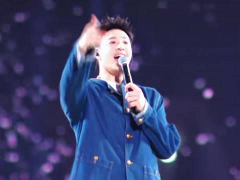 潘玮柏晒粉发自拍，贴纸选汉堡官宣武汉站