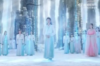 绿茶女瞧不起女主容貌公然挑衅，结果女主下秒惊现绝世容貌！