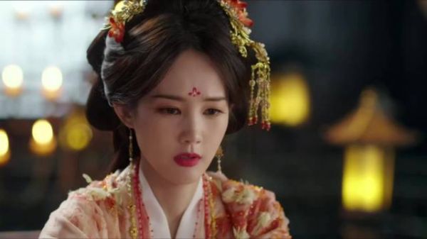 李一桐穿书古代当搞笑女，一秒女神一秒笑喷