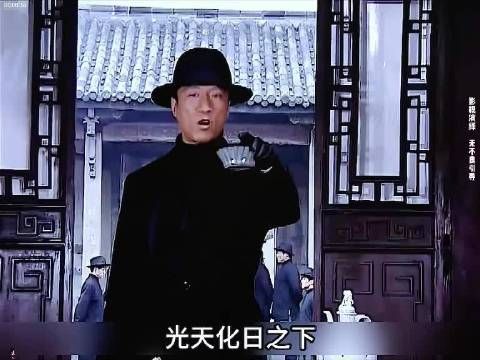 为了替抗日英雄报仇男人单挑上海滩所有老大