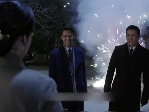 明家三兄弟陪大姐过年--明楼说到哪都是你大哥 靳东 胡歌 王凯 刘敏涛/伪装者