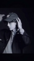 王一博就随随便便一个转身就能迷晕我，这劲儿劲儿的感觉好喜欢呀