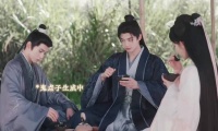 太子吃饭需三人喂，信王体验带孩子