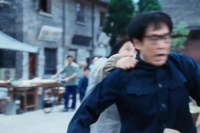 沉重的爱像枷锁，困住的是两个人的一生