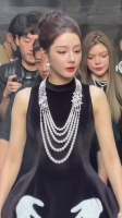 红气是真养人啊 迪丽热巴这状态又回春了