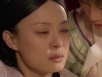 甄嬛首度小产，堪称后宫巅峰对决