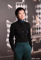 窦佳嫄罕见谈父亲窦唯：20岁前无沟通，收到他的红包妈妈流泪了！