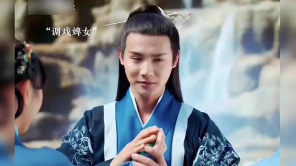 他追她逃,她插翅难逃,看看这个不值钱的样子,简直不要太搞笑