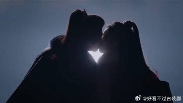 锦月如歌：新婚燕尔，禾宴肖珏却不洞房，跑到河边腻歪