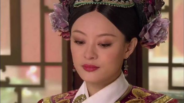 甄嬛传中允禧他和别人不一样，他很好，玉娆说这话时眼里有光