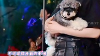 呆米害怕吗 两手手扑腾扑腾好可爱呀