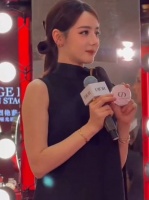 迪丽热巴今天的线下活动也太美了！