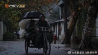 丈夫出差不在家，黄玲跟俩孩子搬家，邻居心疼帮忙