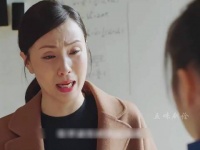 世上从没有天生的强势妈妈，不过是身后空无一人