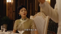 抬头猛然发现，红酒瓶里竟然隐藏着一副简笔画