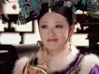 幸好她当时没按导演的要求演，这才成就了如此经典的华妃