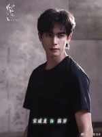 咬进我嘴里的，我吐不出来