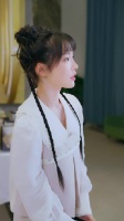 短剧·好一个调香师-第1集-苏晨陈云廷男女主各自有各自的需要，她为寻找真爱，他需要找到真正的香水大师，两人在闪婚之后对对