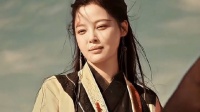 辛芷蕾演绎孱弱狠劲章路遥，8.25上线