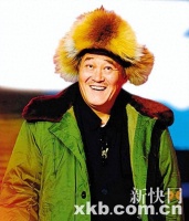 彻底告别舞台！赵本山官宣退出演艺界，卸下光环开启养老生活